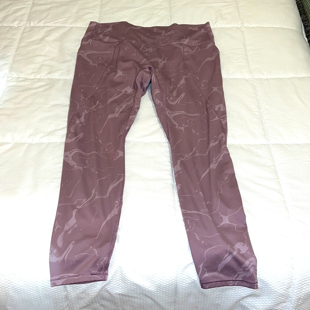 AIM leggings